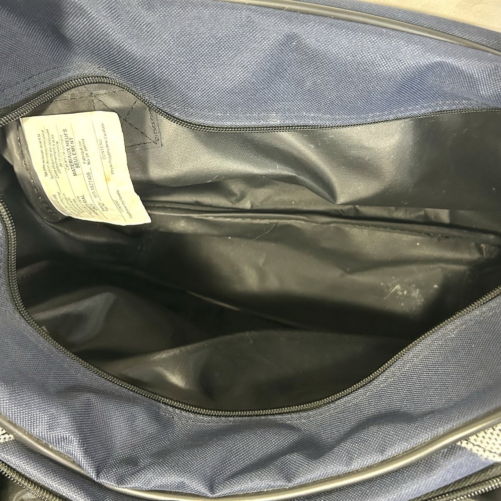 American Tourister Duffel Bag Carry On Shoulder Strap Lightweight Navy Blue - Picture 5 of 6